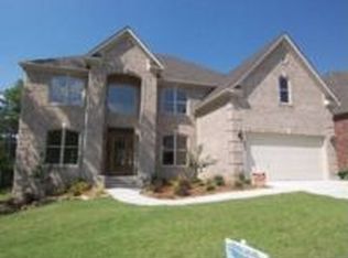 210 Commentry Ln, Little Rock, AR 72223