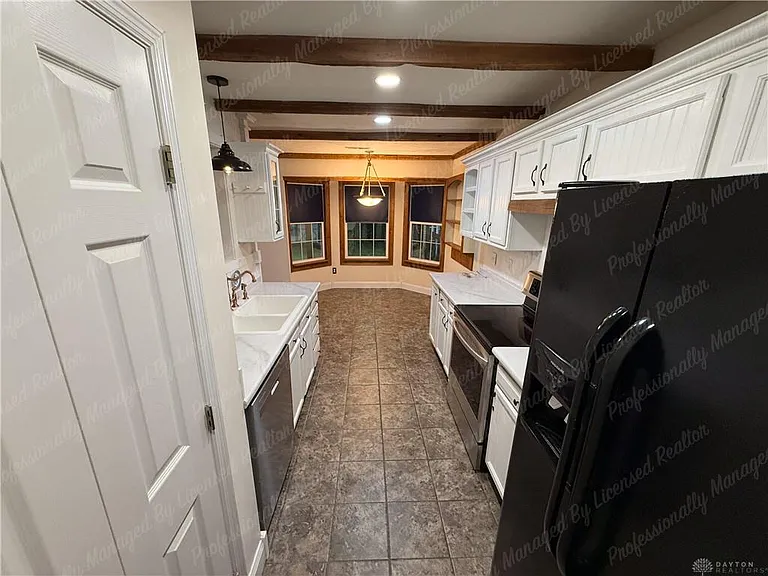 3433 Surry Ridge Way — Photo 15