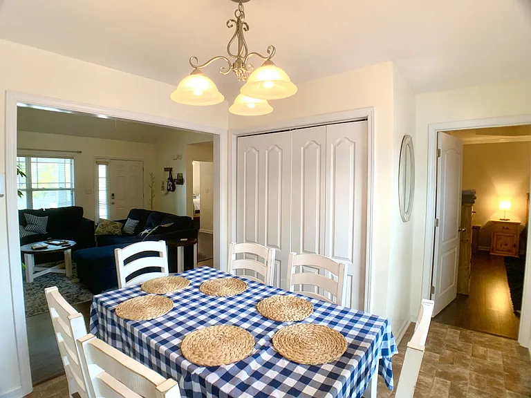 1016 Sunset Dr — Photo 18