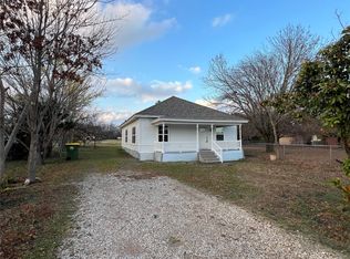 209 Rosemond Ln, Italy, TX 76651