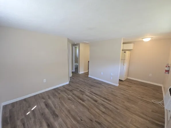 9407 Eastfield Rd Unit B, Thonotosassa, FL 33592