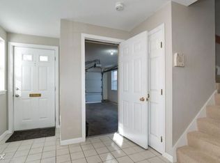 38 Francis St, Worcester, MA 01606