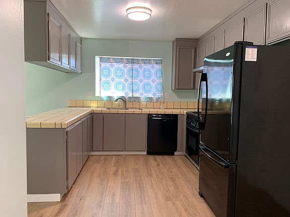 3rd image of 3511 Gentrytown Dr