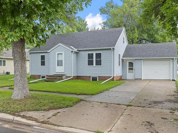 203 Cherry St, Milroy, MN 56263