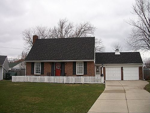 1st image of 146 Pinewoods Ave