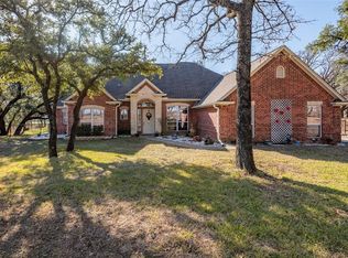2883 J E Woody Rd, Springtown, TX 76082