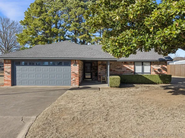 3133 Woodside Dr, Ardmore, OK 73401