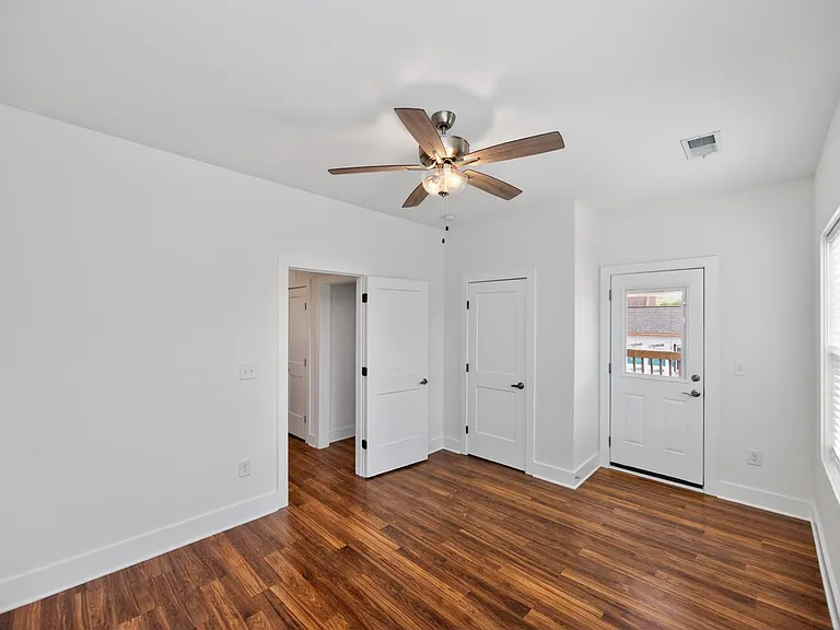 7 Decatur St — Photo 35