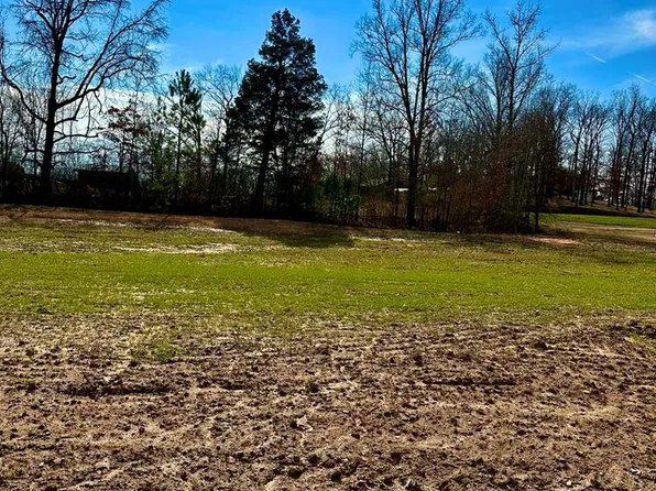 11 Abby Ln, Huntingdon, TN 38344