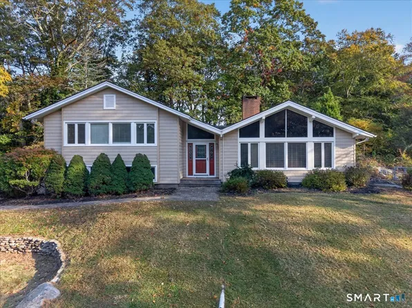 86 Braman Road, Waterford, CT 06385