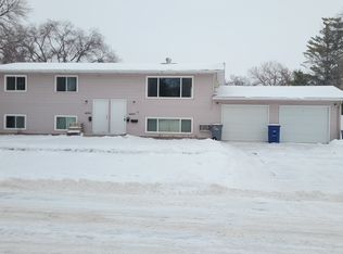 1604 6th Ave N #1602, Moorhead, MN 56560