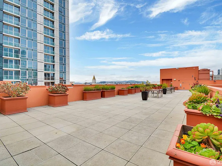50 Lansing St #305 — Photo 19