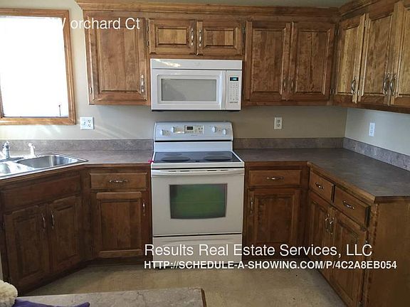 4th image of 805 SW Orchard Ct