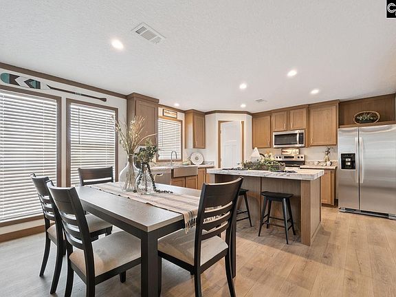 3rd image of 1418 Martin Smith Rd