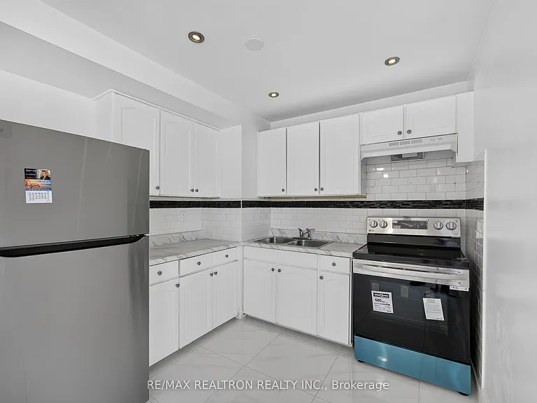 6 Sentinel Rd #5 — Photo 5