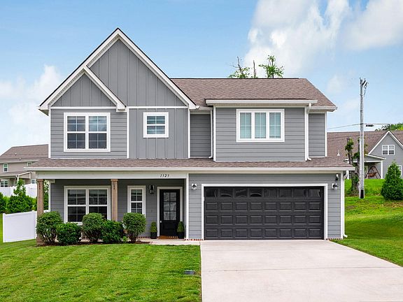 2nd image of 1323 Neyland Cir