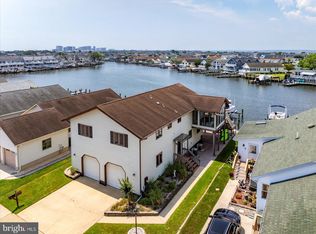 607 S Surf Rd, Ocean City, MD 21842