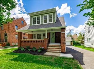 3520 Bainbridge Rd, Cleveland Heights, OH 44118