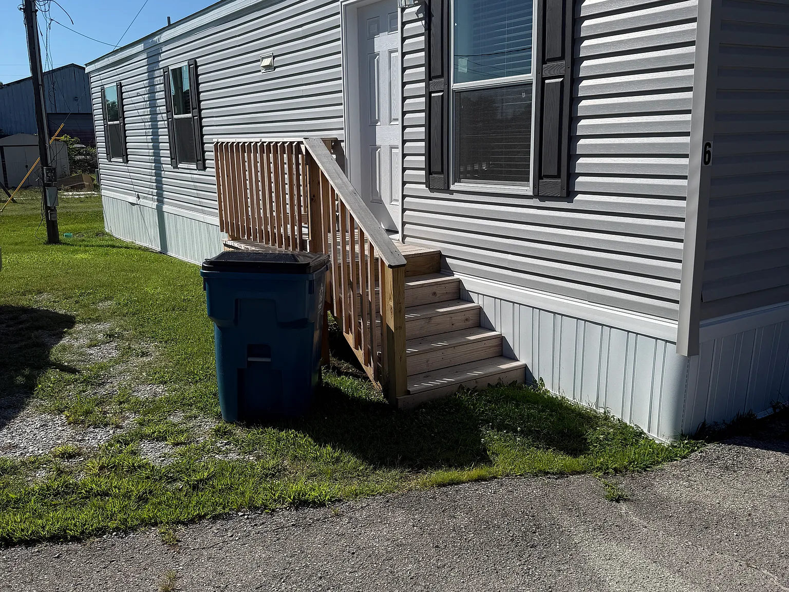 2 bed, $1,000 — Photo 2