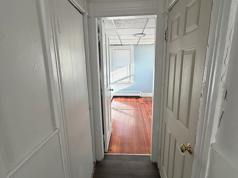 13 Abbott St #1 — Photo 5