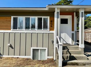 604 Camas Ave NE, Renton, WA 98056