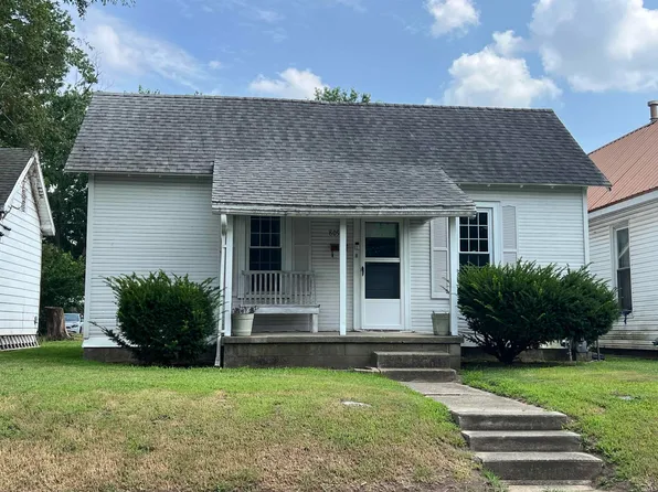 809 N 12th St, Vincennes, IN 47591