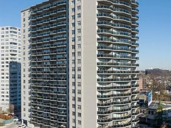 2077 Center Avenue #7J, Fort Lee, NJ 07024