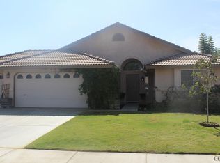 669 Neufeld Ct, Shafter, CA 93263