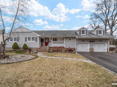 274 Albany St, Saddle Brook, NJ, 07663