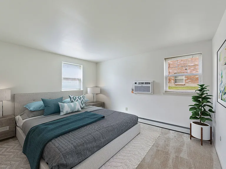 Ridgeview Apartment Homes — Photo 10