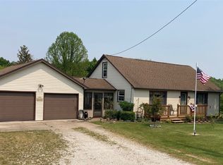 10489 Lake Pleasant Rd, Waterford, PA 16441