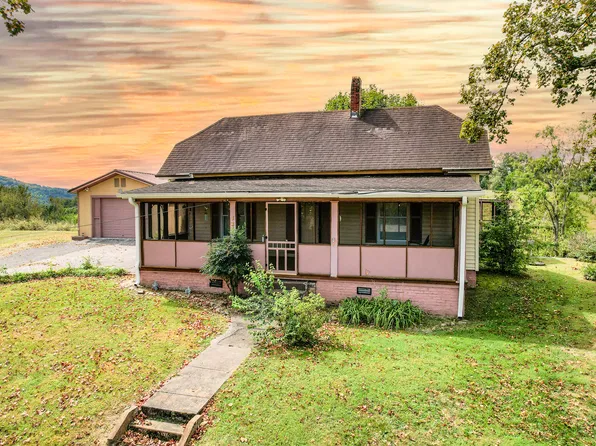 125 Church St, Bulls Gap, TN 37711