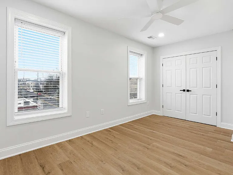 115 Remsen Ave — Photo 8