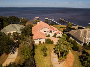1102 Emerald Bay Dr, Destin, FL 32541