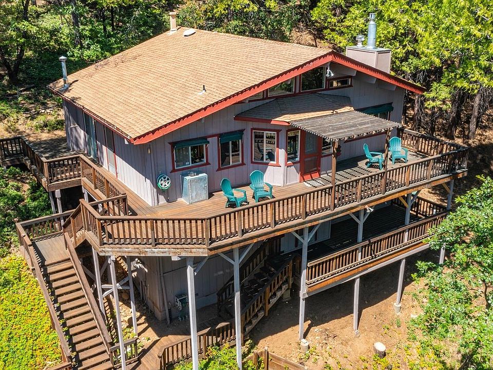 1st image of 3264 Menominee Ct