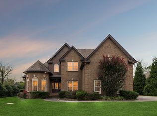 1001 Loblolly Dr, Murfreesboro, TN 37128