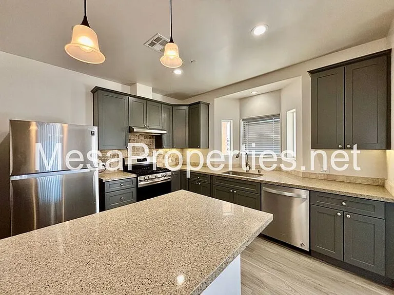 6087 Elsinore Rd — Photo 10