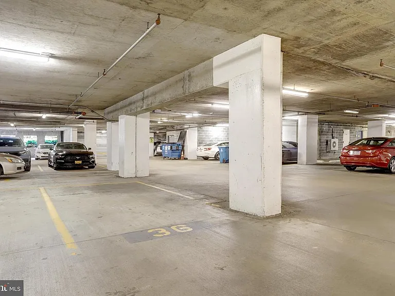 1211 S Eads St #1203 — Photo 29