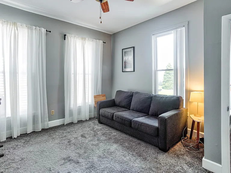933 English Ave — Photo 16