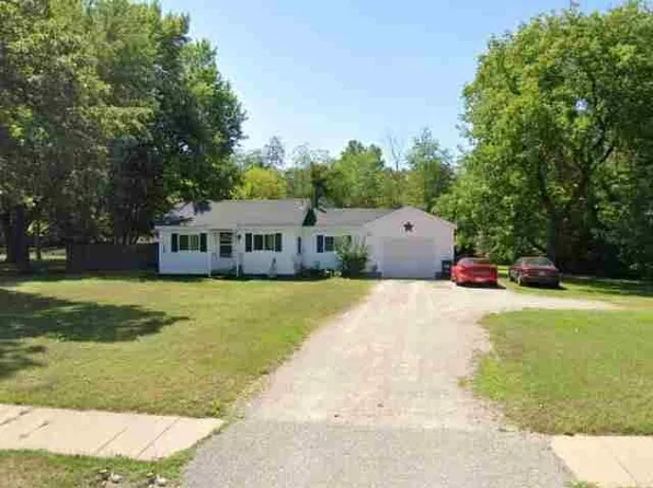 1120 E Wackerly St, Midland, MI 48642