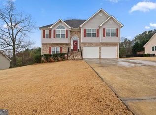 121 Bowdoin Ln SW, Adairsville, GA 30103