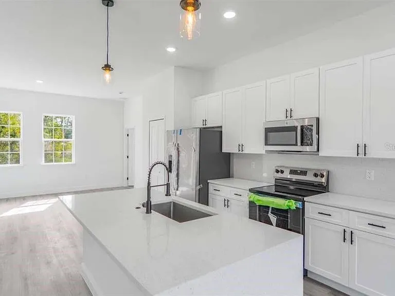 15683 SW 49th Avenue Rd — Photo 10