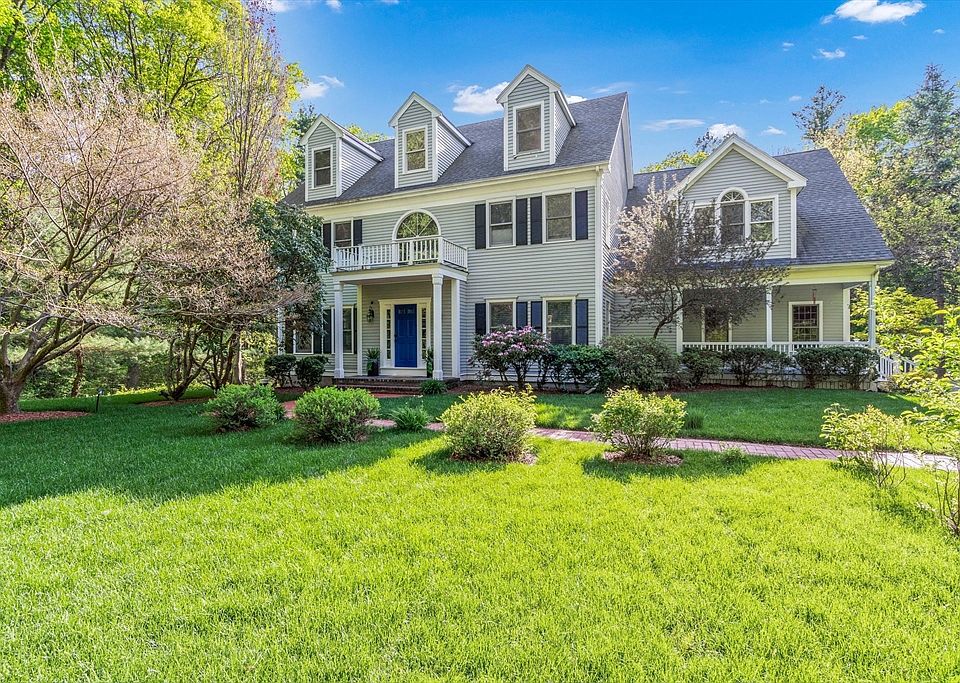 1st image of 153 Walpole St