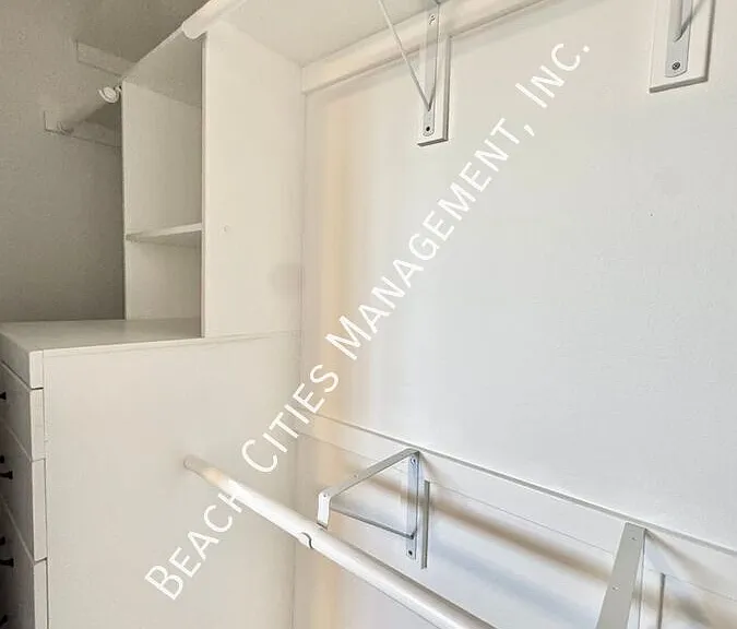 623 Walnut Ave #5 — Photo 20