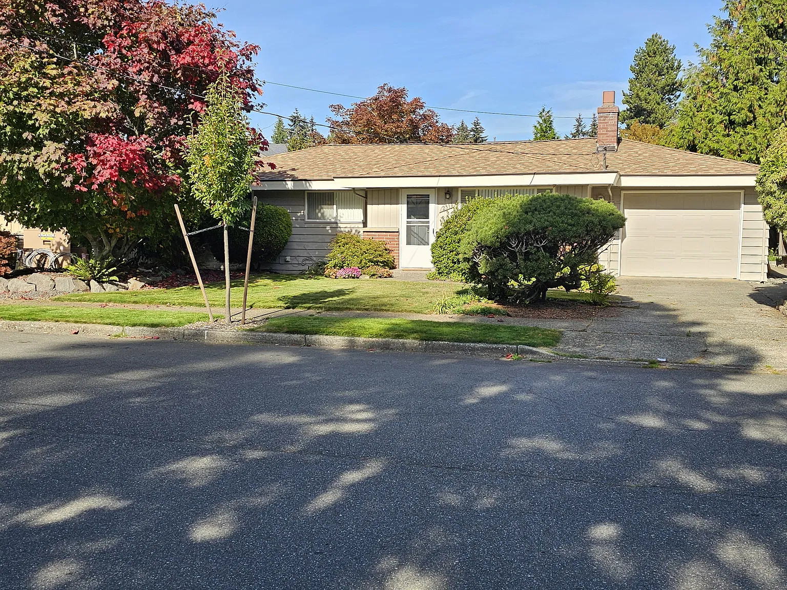 3 bed, 1030 sqft, $2,800 — Photo 1