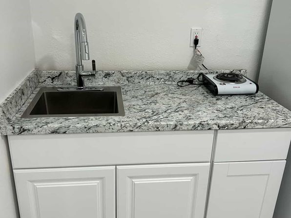 1601 Watercreek Dr #1