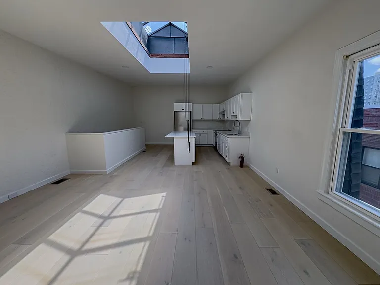 536 N 19th St #3 — Photo 21
