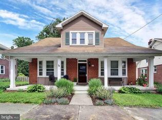 139 N Walnut St, Spring Grove, PA 17362