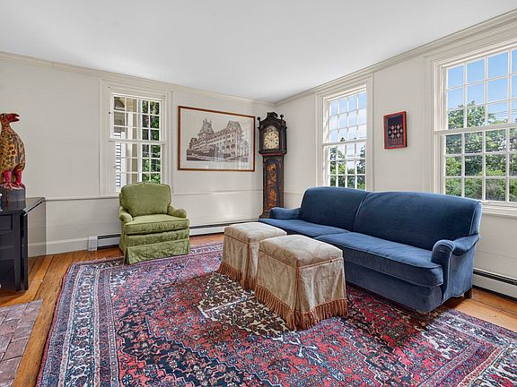 5th image of 27 Haverhill Road