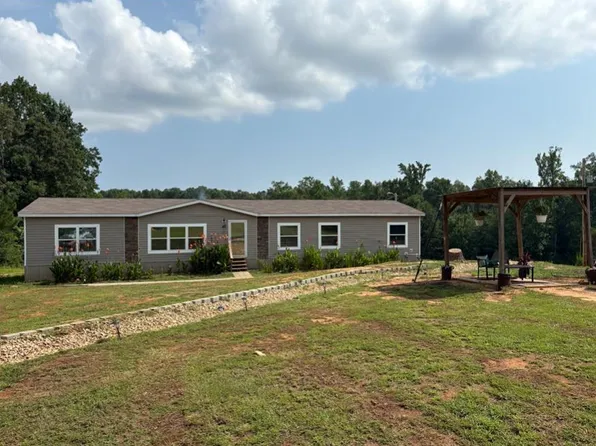50026 Hadley Dr, Aberdeen, MS 39730